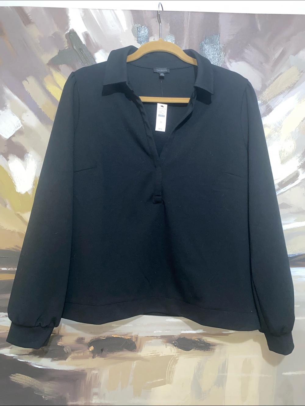 Talbots Black V-neckline Collared Blouse - Medium - Picture 12 of 16